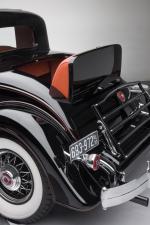Packard Custom Twelve Coupe by Dietrich 1933 года